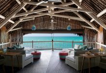Anantara Medjumbe Island - loft with view