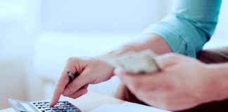 How 20-Somethings Should Invest Like Guru