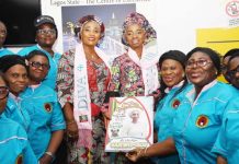 Sanwo-Olu’s wife encourages retired healthcare personnel to form group