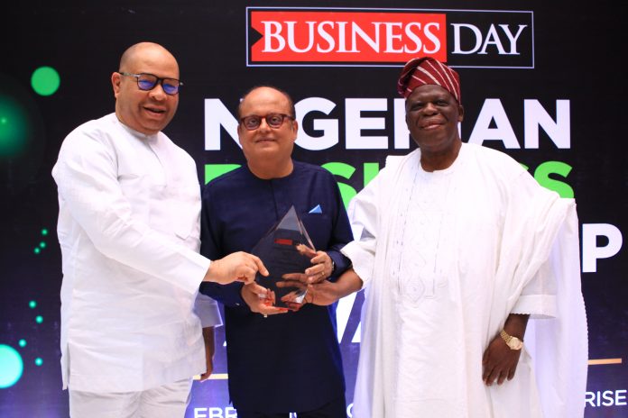 Haresh Keswani, Group Managing Director, Artee Group (middle) being congratulated by the Chairman, Artee Group, Asiwaju Solomon Kayode Onafowokan, OON (right) and Mr Emeka Onwuka, former Managing Director, Diamond Bank (left) at the BusinessDay Nigerian Business Leadership Awards 2019 at Lagos Continental Hotel over the weekend Haresh Keswani, Group Managing Director, Artee Group (middle) being congratulated by the Chairman, Artee Group, Asiwaju Solomon Kayode Onafowokan, OON (right) and Mr Emeka Onwuka, former Managing Director, Diamond Bank (left) at the BusinessDay Nigerian Business Leadership Awards 2019 at Lagos Continental Hotel over the weekend
