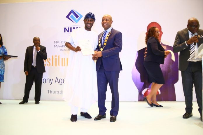 Ayeni Adekunle Ayeni Adekunle